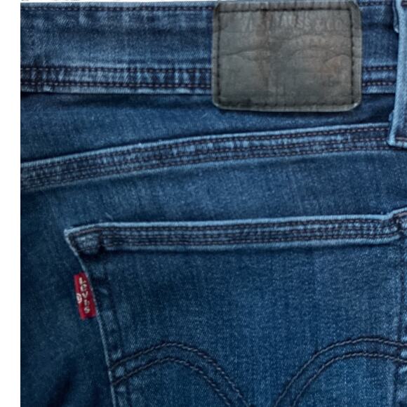 Levi’s Women’s 529 Curvy Bootcut Blue Wash Denim Jeans size 31 - Picture 6 of 8